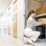 キュラーズの保険と補償を確認してトランクルームを利用するイメージ