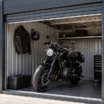 スペースプラスのバイクコンテナでバイクを保管するイメージ