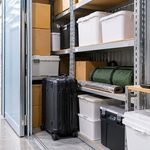 コンセントや電源を利用できる屋内型トランクルームのイメージ